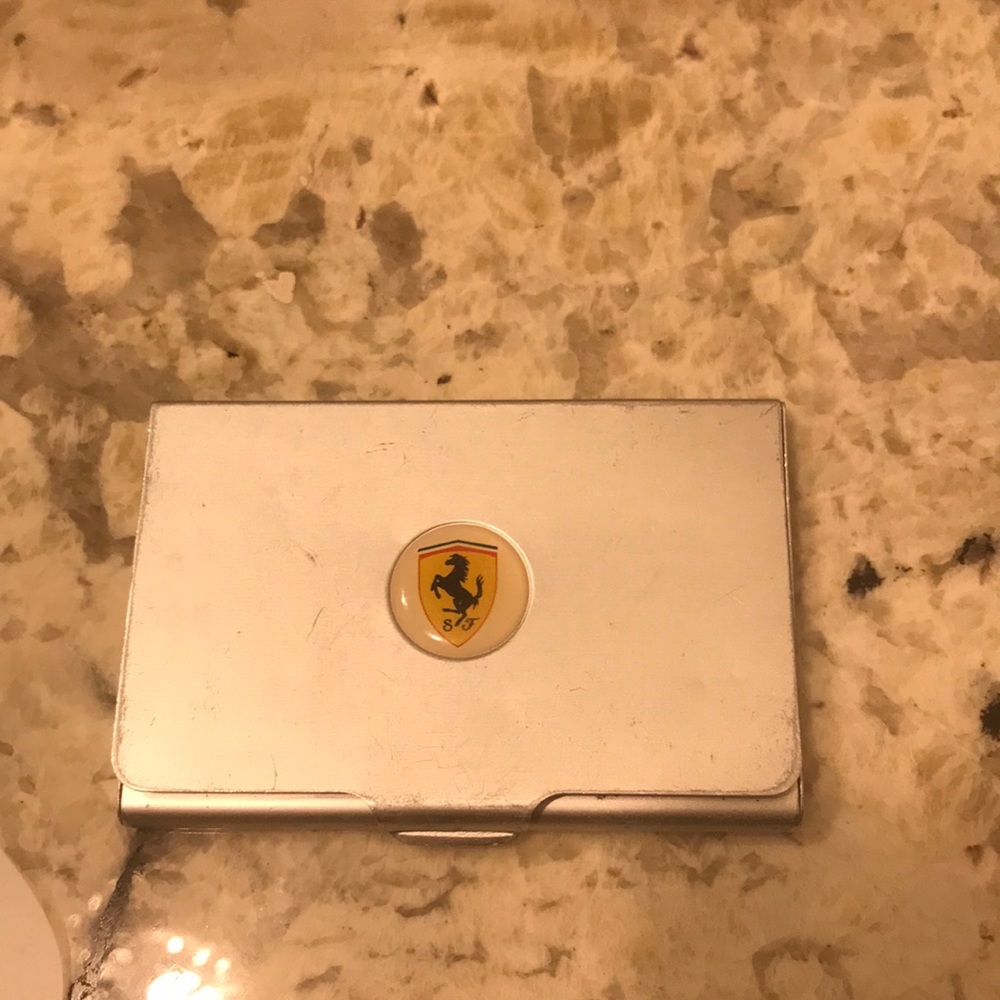 😉😊😊Ferrari card holder 🌹🌹🌹